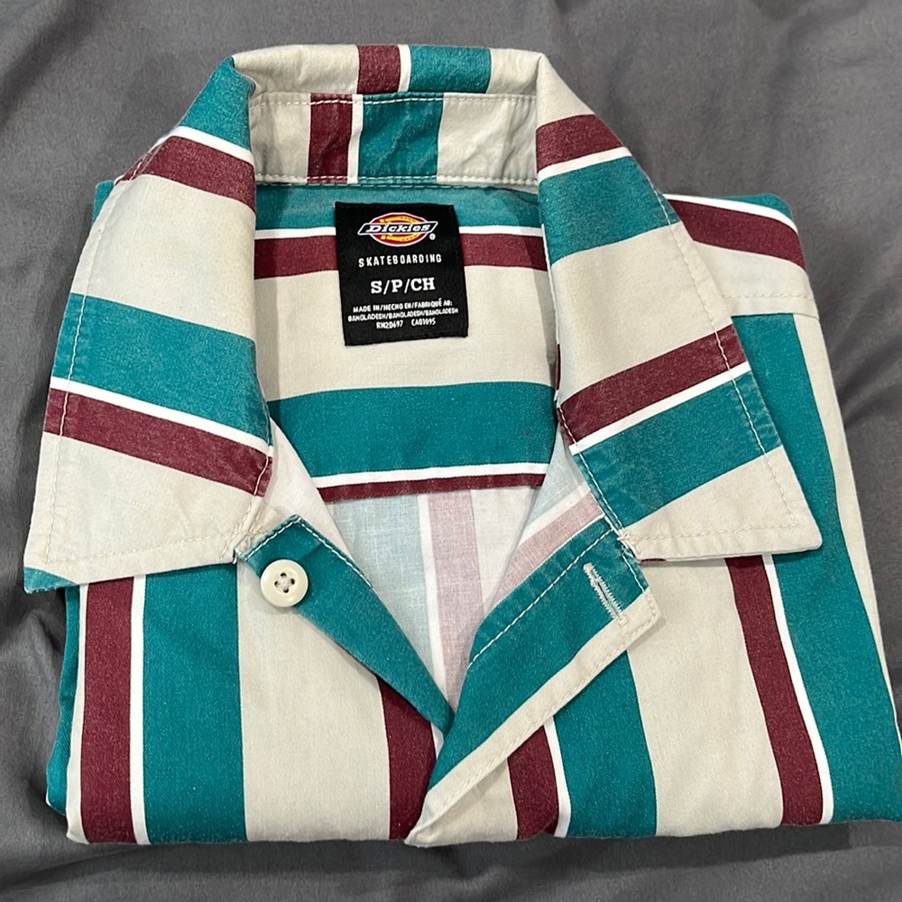 Vintage Dickies Skateboarding Button-up Short Sleeve
